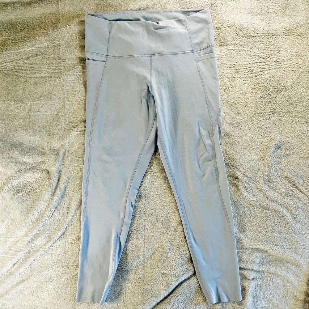Danskin‎ Women's L/G Light Blue Athletic Workout Studio Leggings Pockets